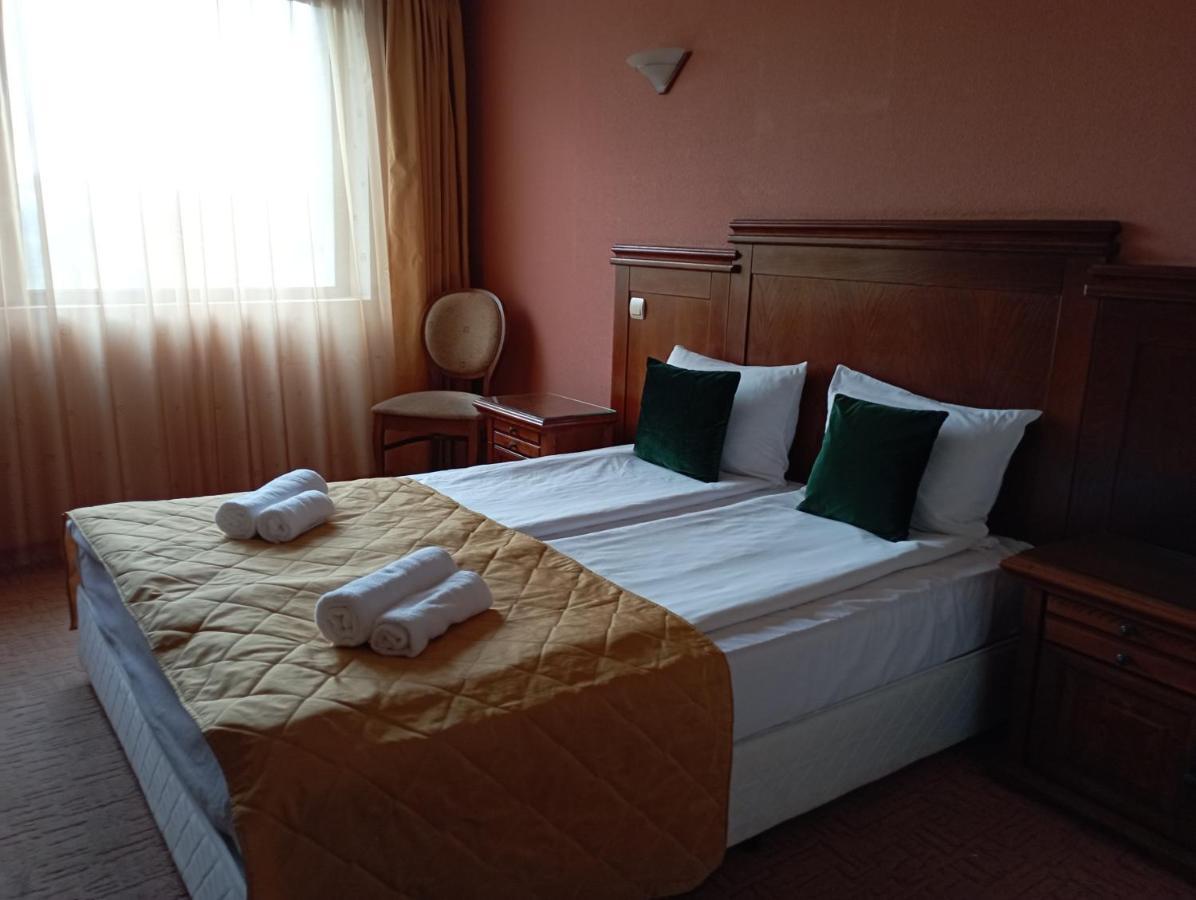Hotel Bolyari Veliko Tarnovo Exterior photo