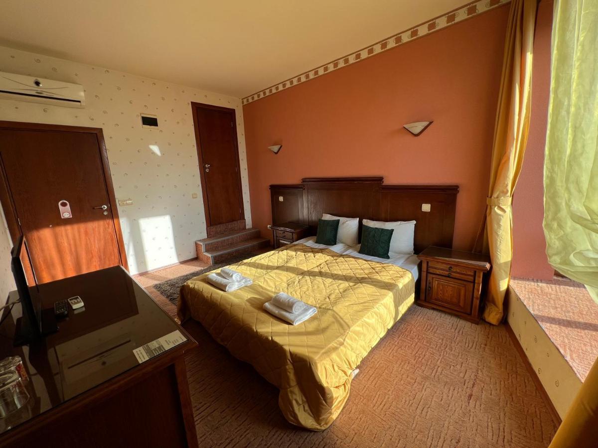 Hotel Bolyari Veliko Tarnovo Exterior photo