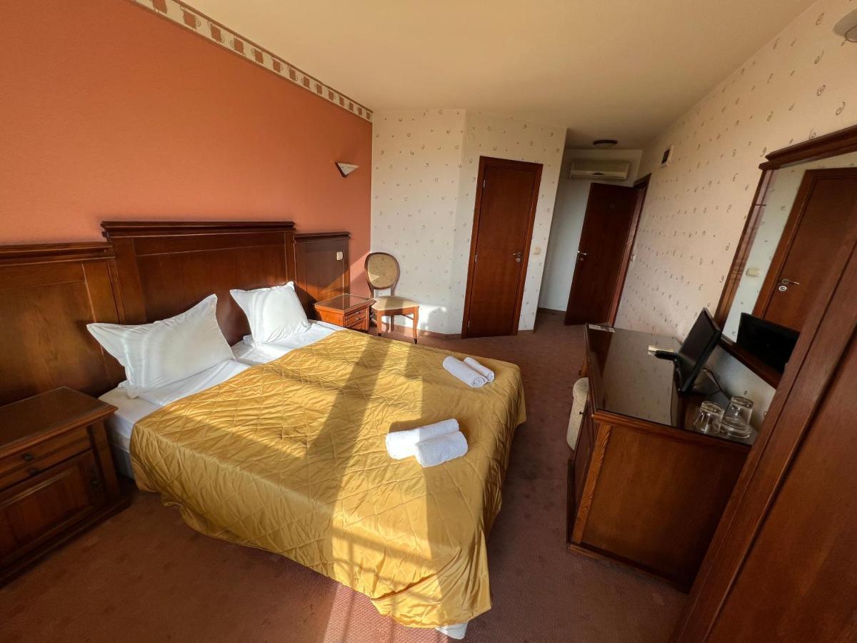 Hotel Bolyari Veliko Tarnovo Exterior photo