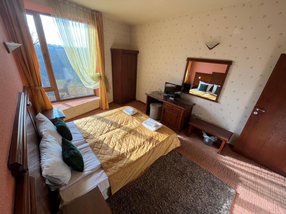Hotel Bolyari Veliko Tarnovo Exterior photo